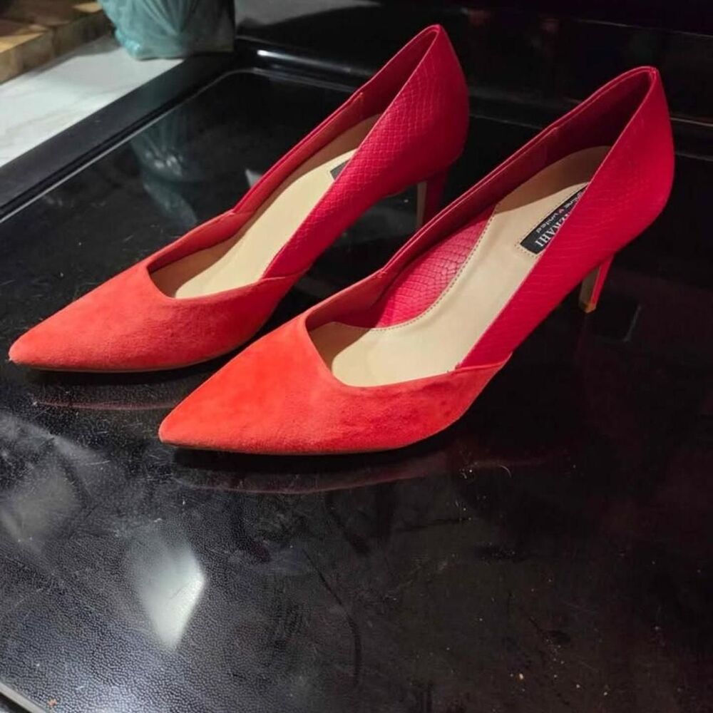 Isaac-mizrahi Women's Red Courts